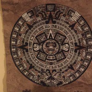 Meet your Posher, Claudia